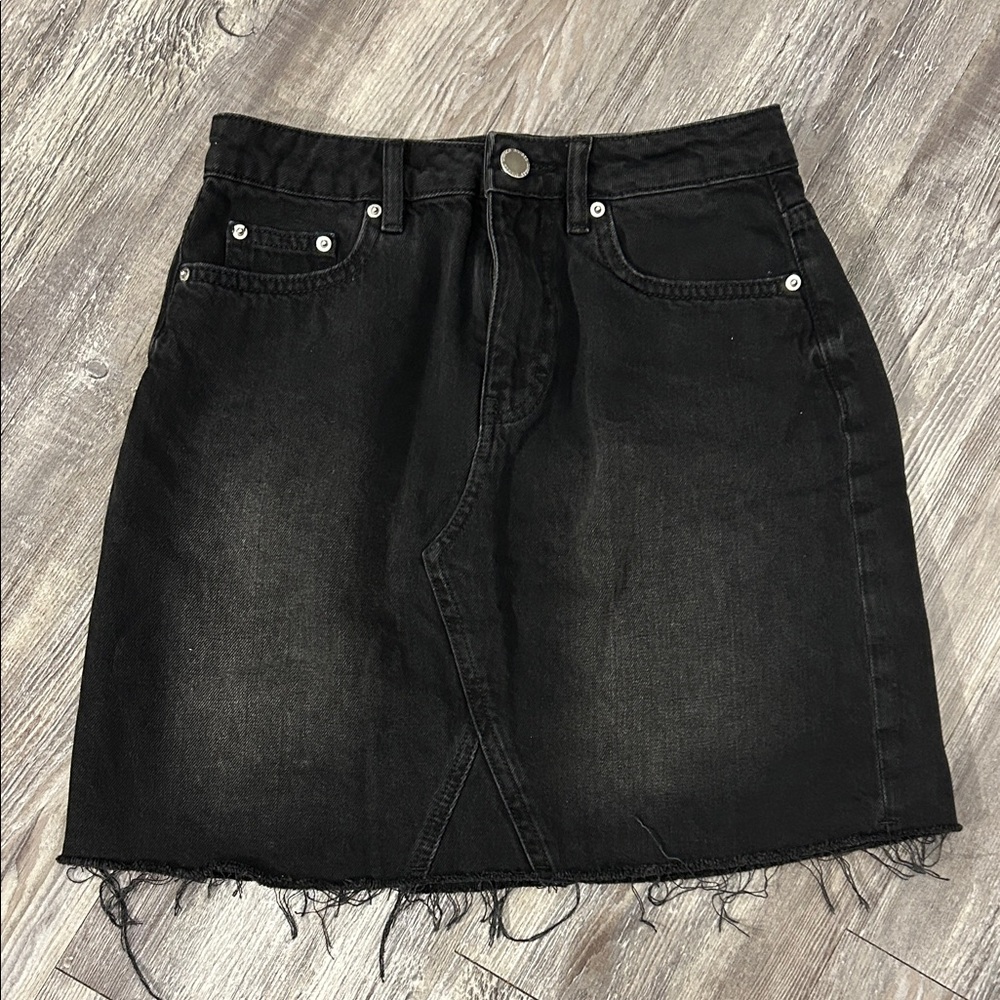NWOT Divided Black Frayed Mini Skirt